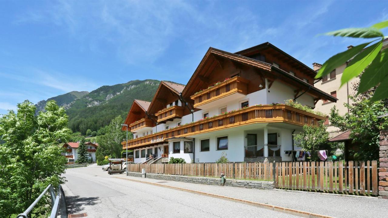 Pension Alpenhof B&B Gossensass Exteriör bild